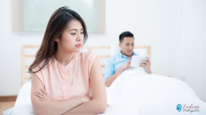 İstanbul nomofobi hastası olan erkek ve kadın